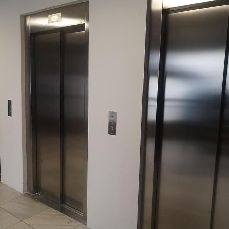 Apartamento Rosa Puerta Del Sol Apartment Мадрид Екстериор снимка