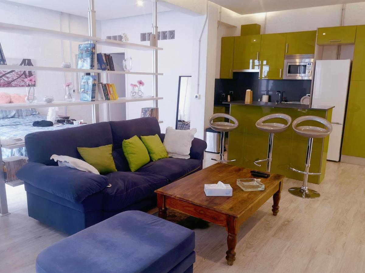 Apartamento Rosa Puerta Del Sol Apartment Мадрид Екстериор снимка