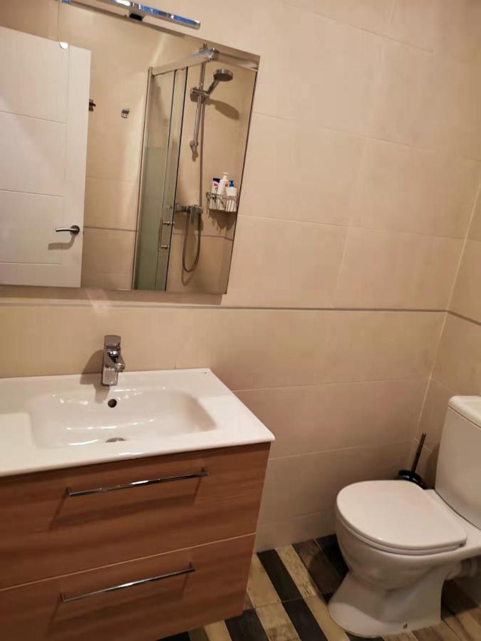 Apartamento Rosa Puerta Del Sol Apartment Мадрид Екстериор снимка